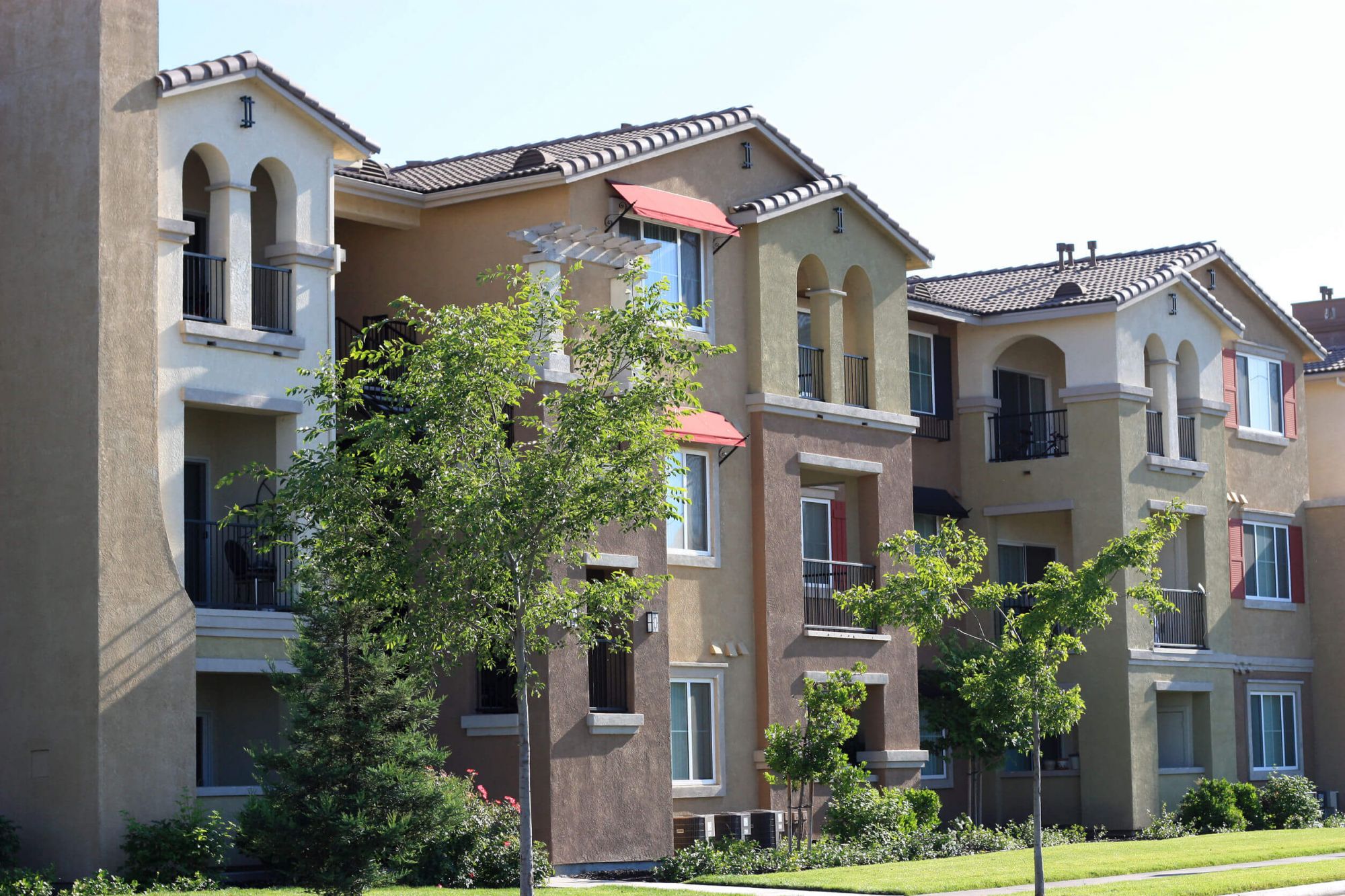 Apartment Building Insurance - Los Angeles, Agoura Hills, Thousand Oaks, Calabasas, West Lake Village, CA