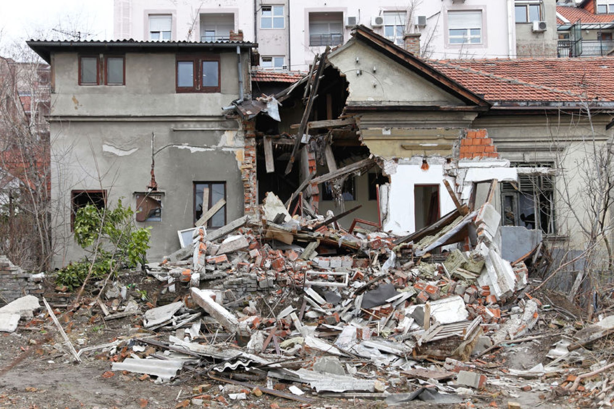 <br />
 Earthquake Insurance
